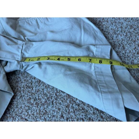 POLO Ralph Lauren Men's Shorts, Size 32, Tan Khaki shorts; Classic fit; 9" - Picture 4 of 8
